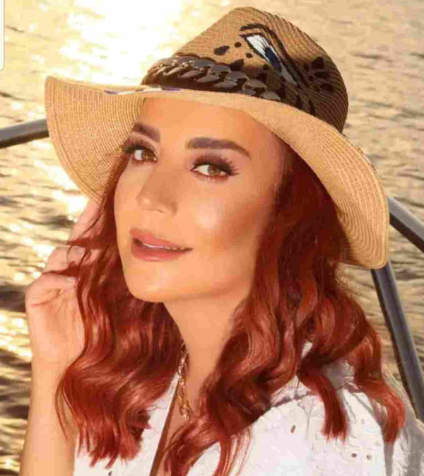 معلومات عن عائلة الممثلة شكران مرتجى السيرة الذاتية